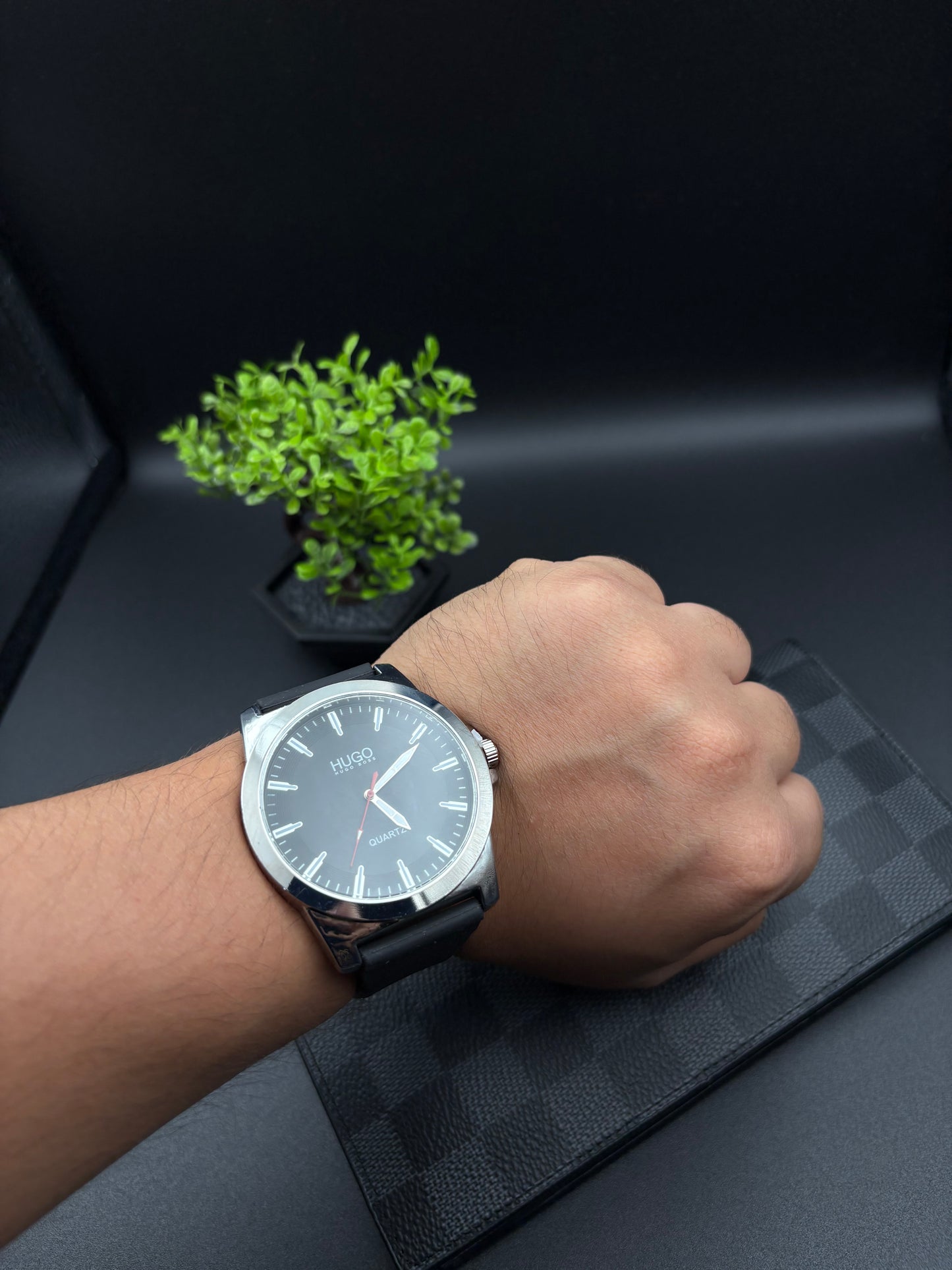HUGO BOSS WATCH - DF1037