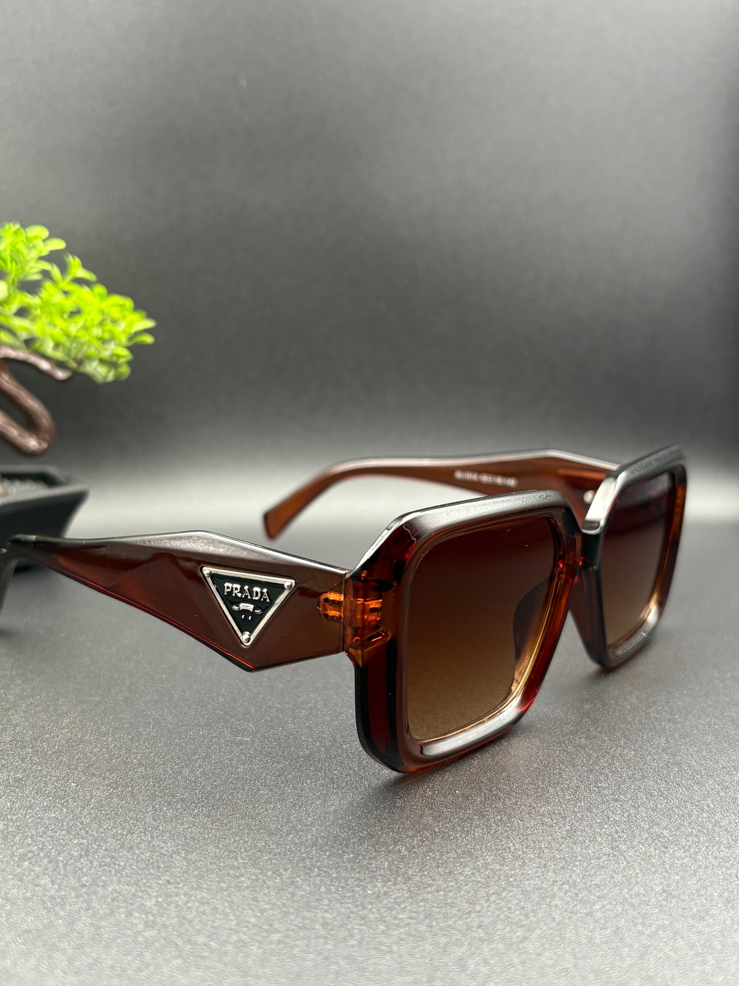 PRADA SUNGLASSE - DF1042