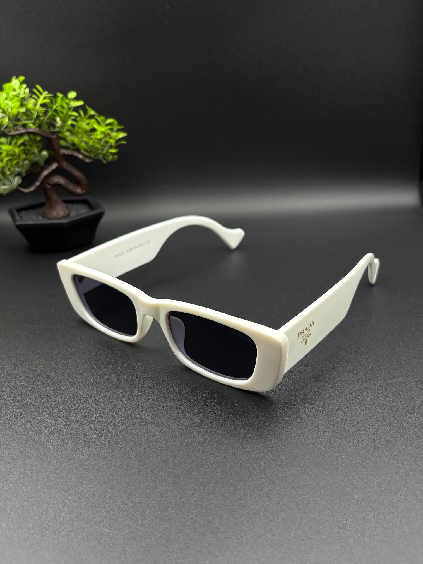 PRADA SUNGLASSE - DF1043