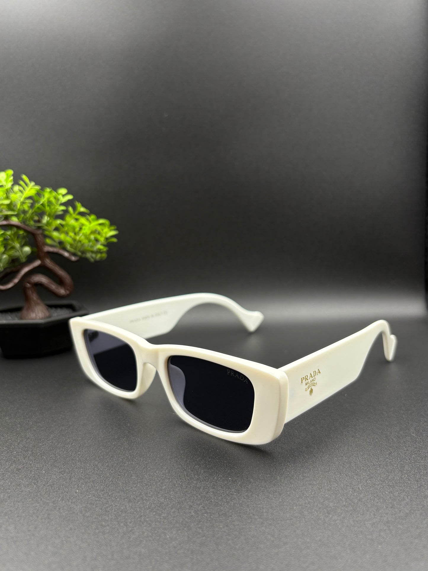 PRADA SUNGLASSE - DF1043