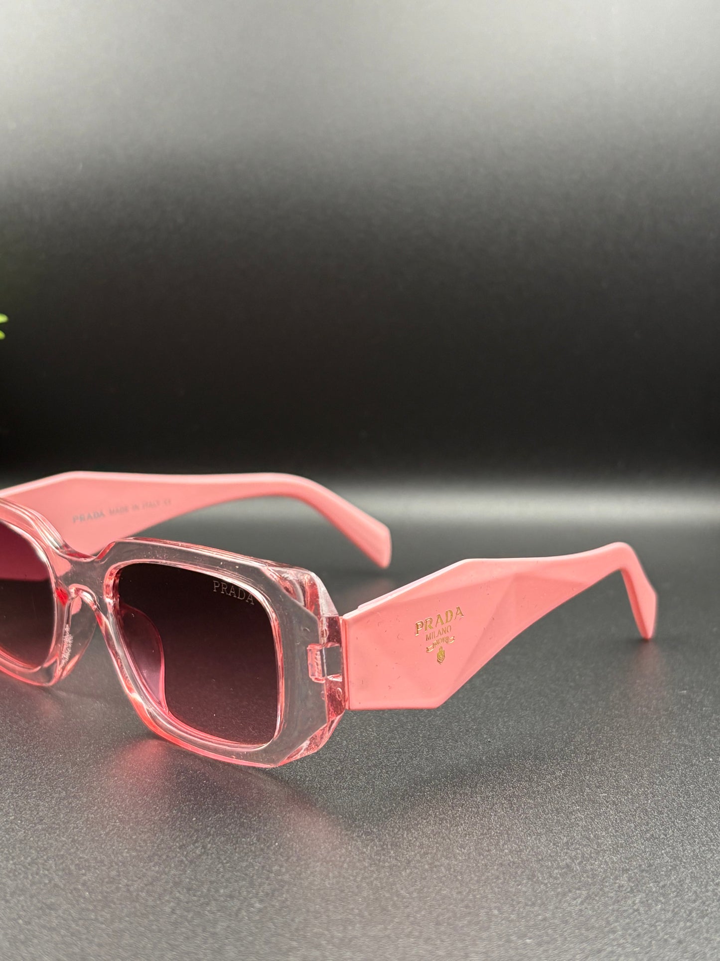 PRADA SUNGLASSE - DF1056