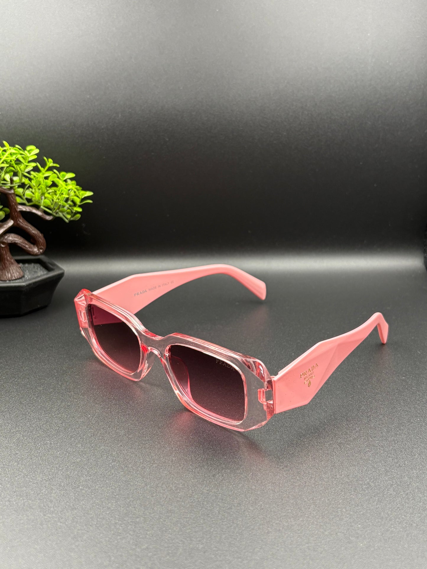 PRADA SUNGLASSE - DF1056