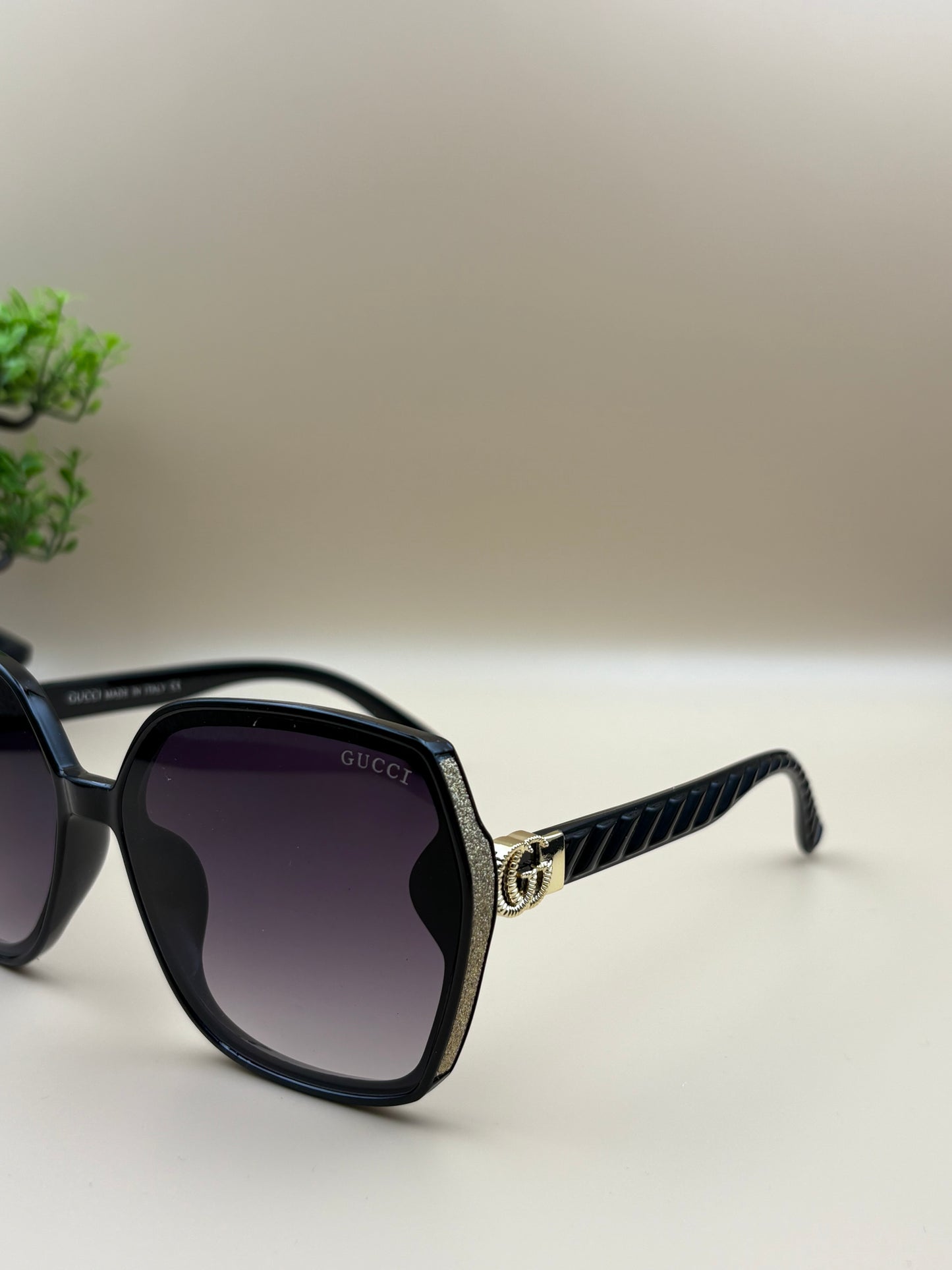 GUCCI SUNGLASSE - DF1061