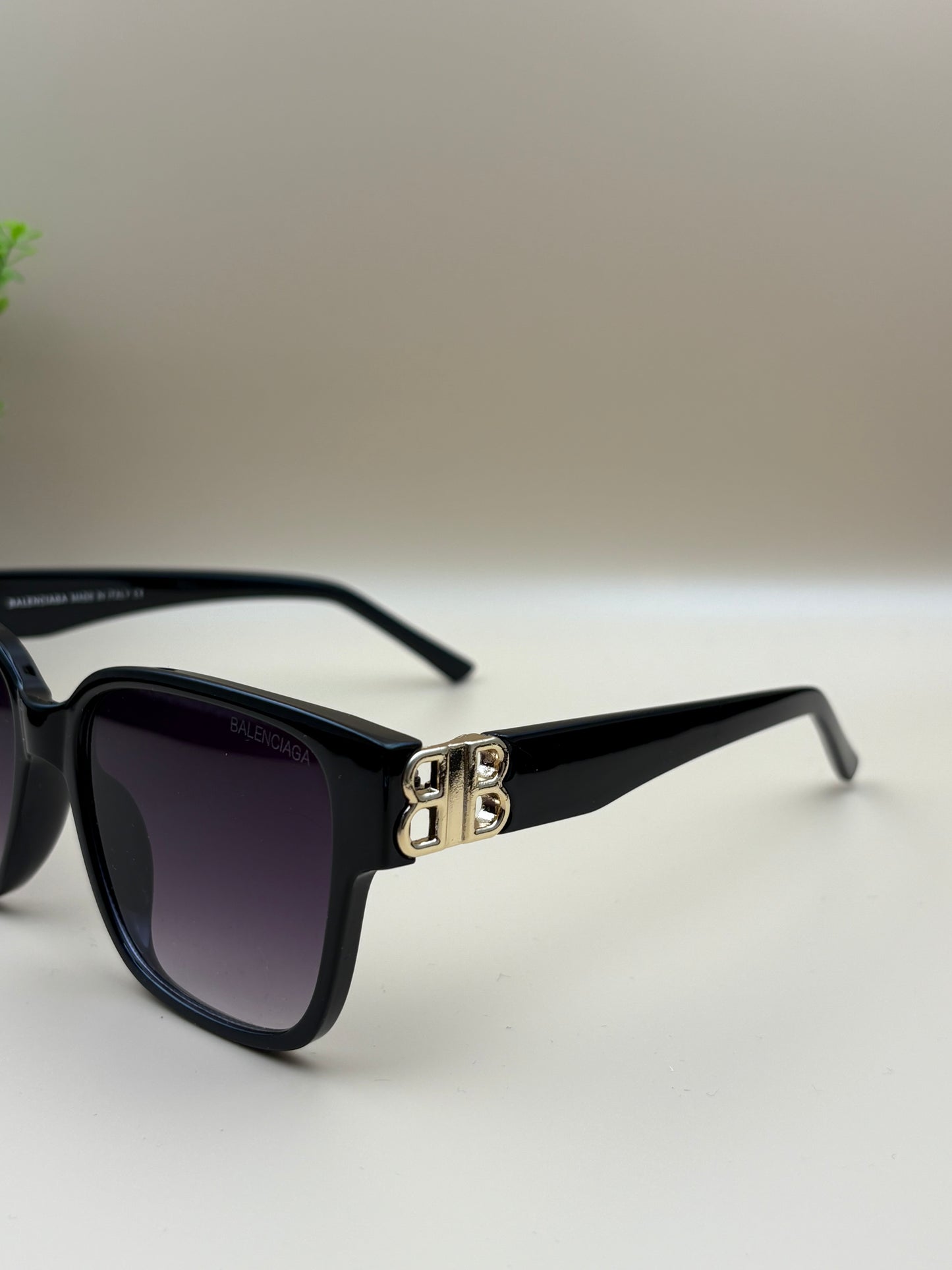 BALENCIAGA SUNGLASSE - DF1069