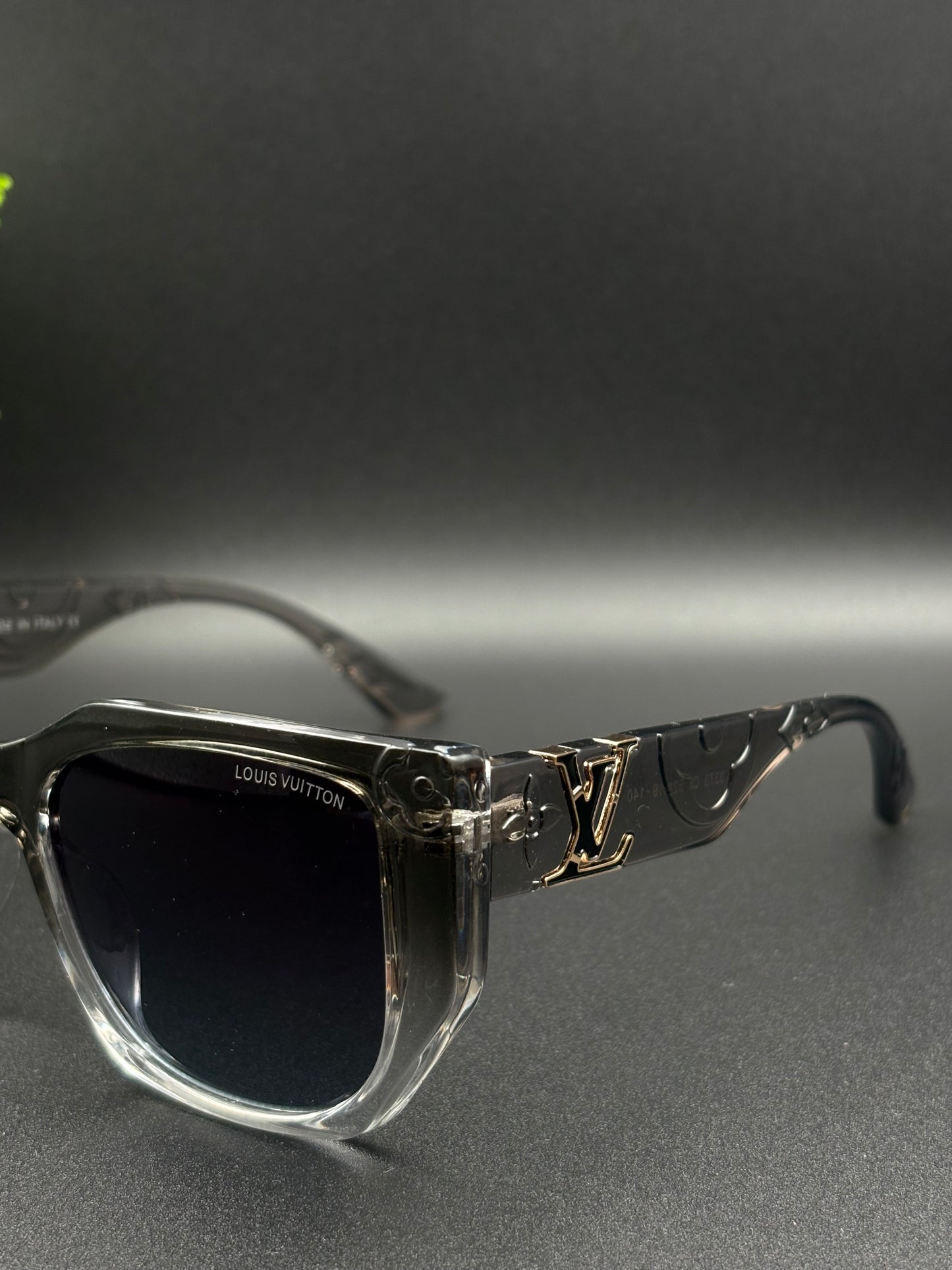 LOUIS VUITTON SUNGLASSE - DF1017