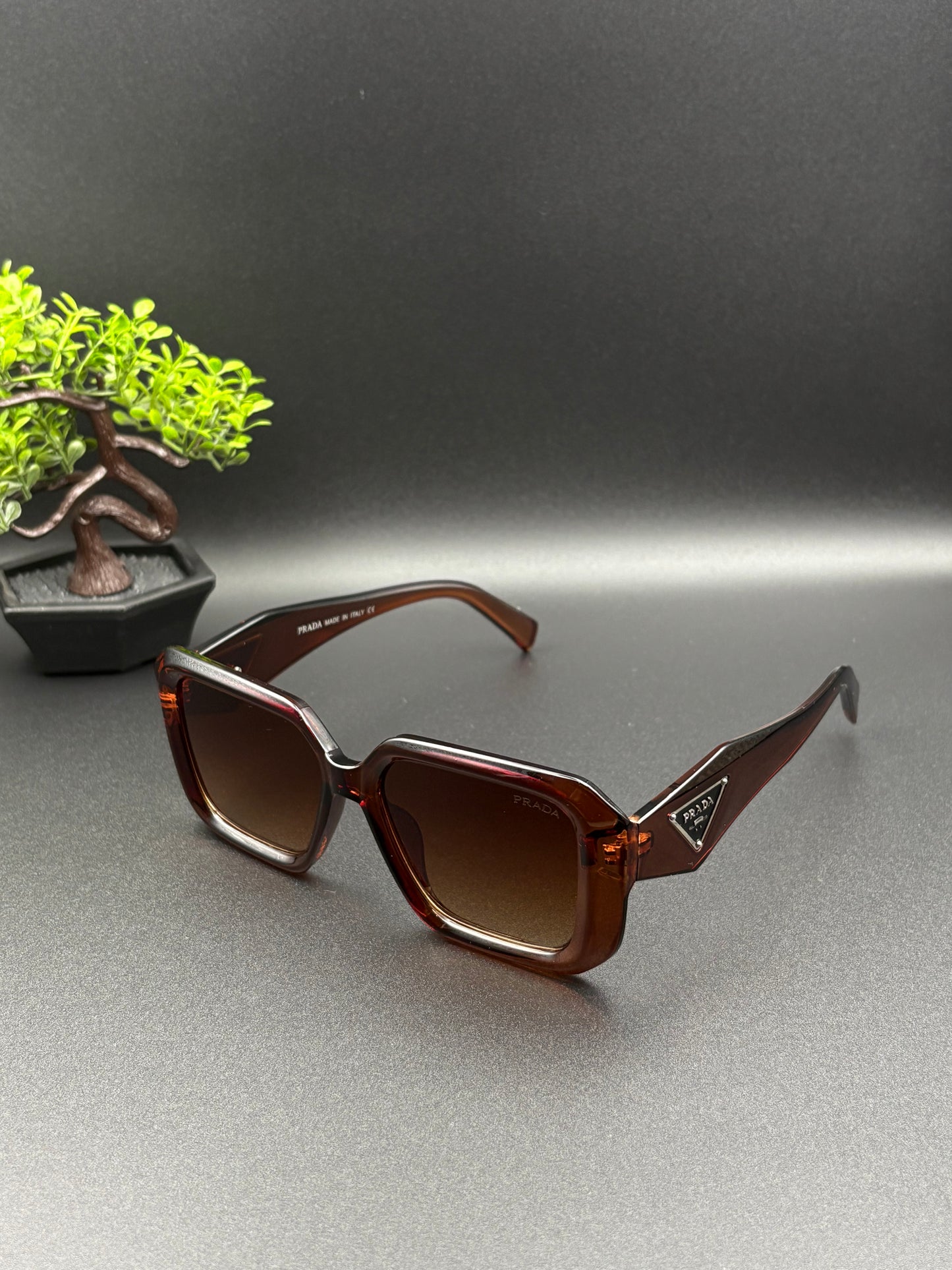 PRADA SUNGLASSE - DF1042