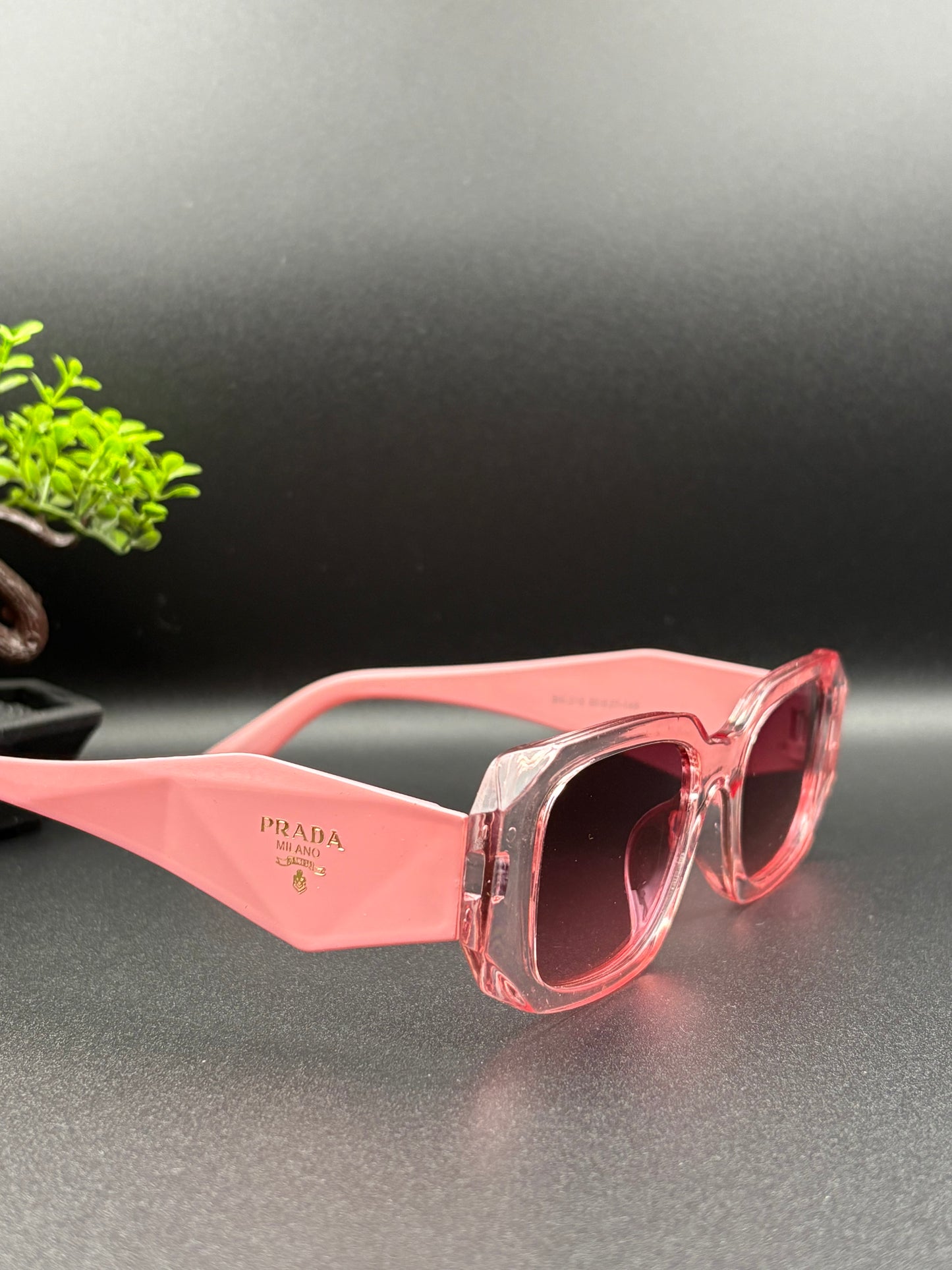 PRADA SUNGLASSE - DF1056