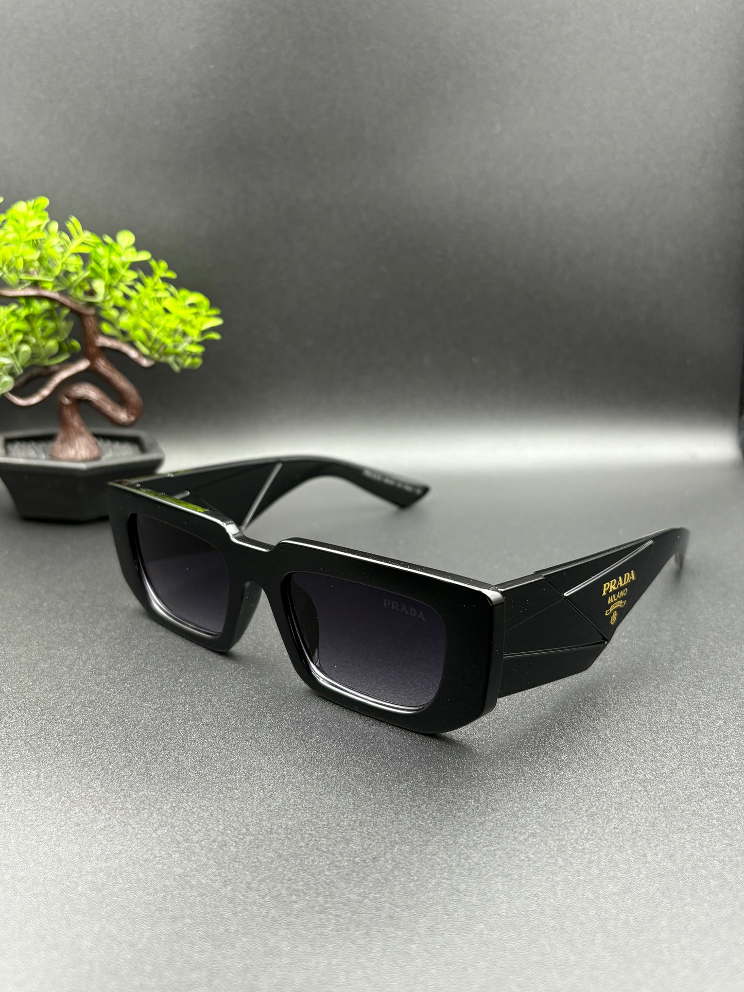 PRADA SUNGLASSE - DF1012