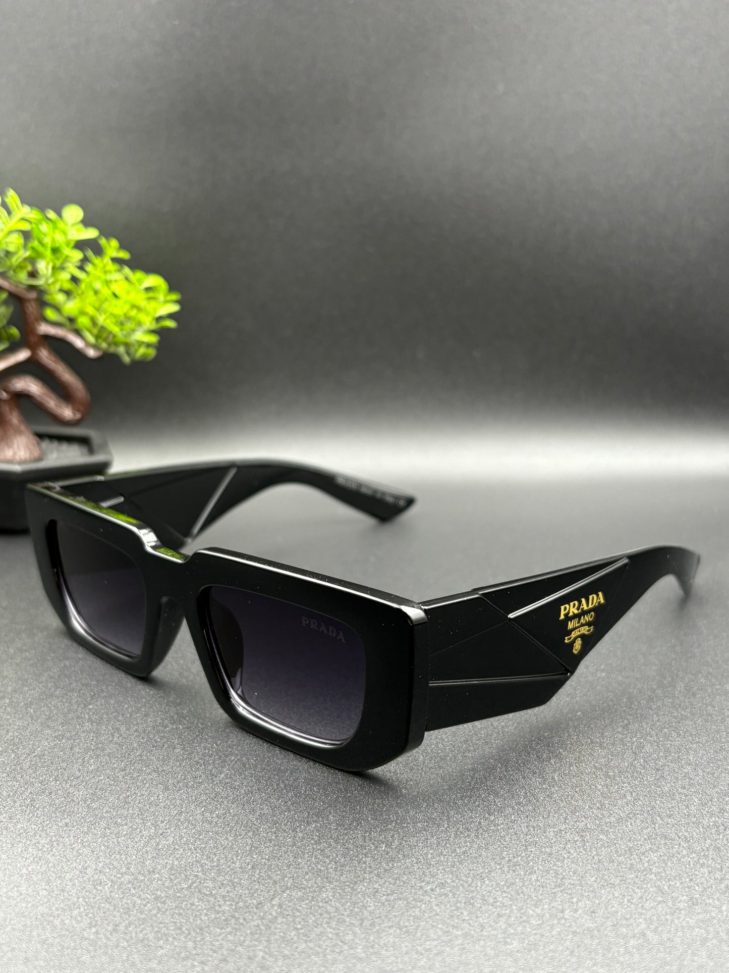 PRADA SUNGLASSE - DF1012