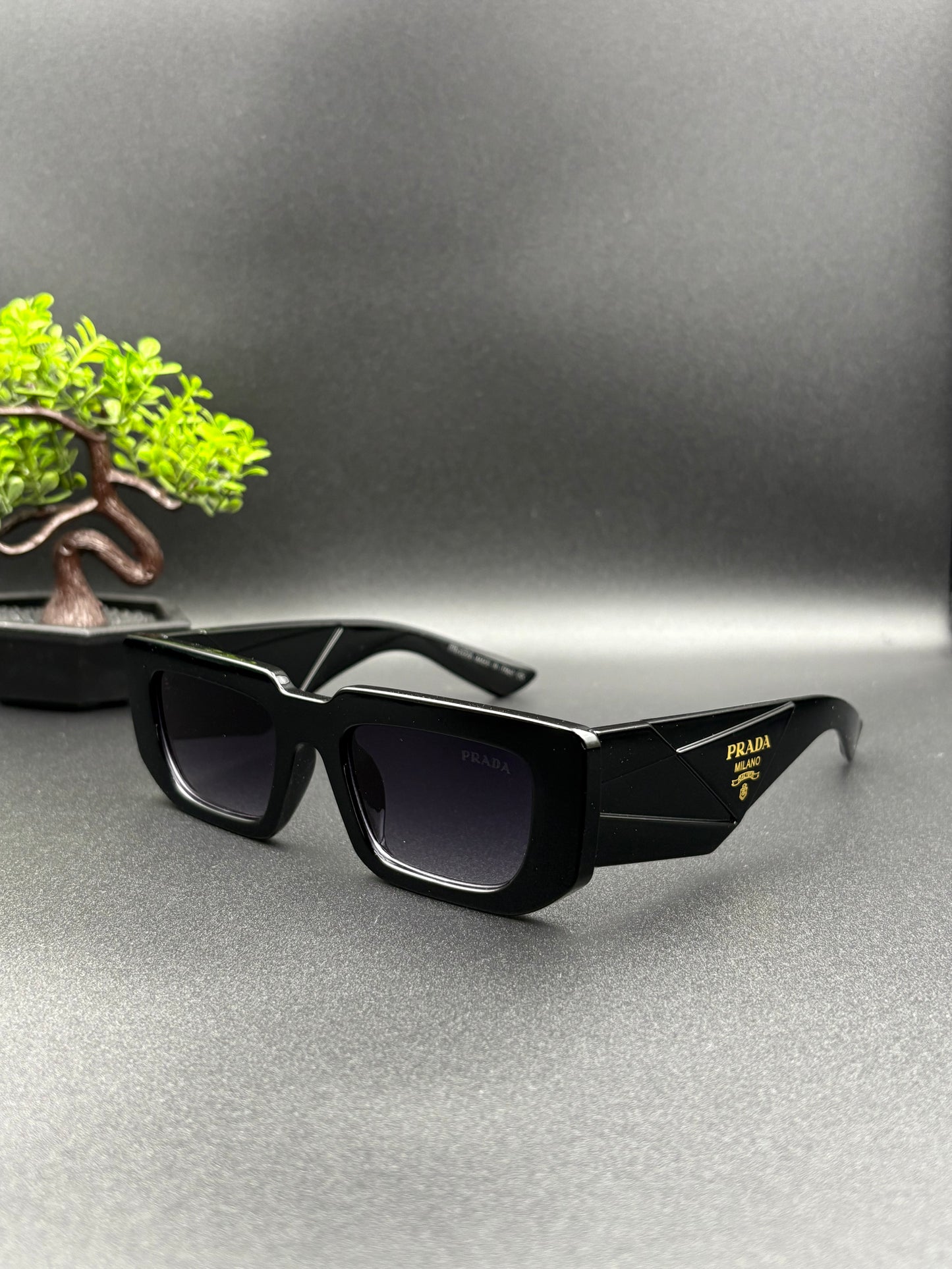 PRADA SUNGLASSE - DF1012